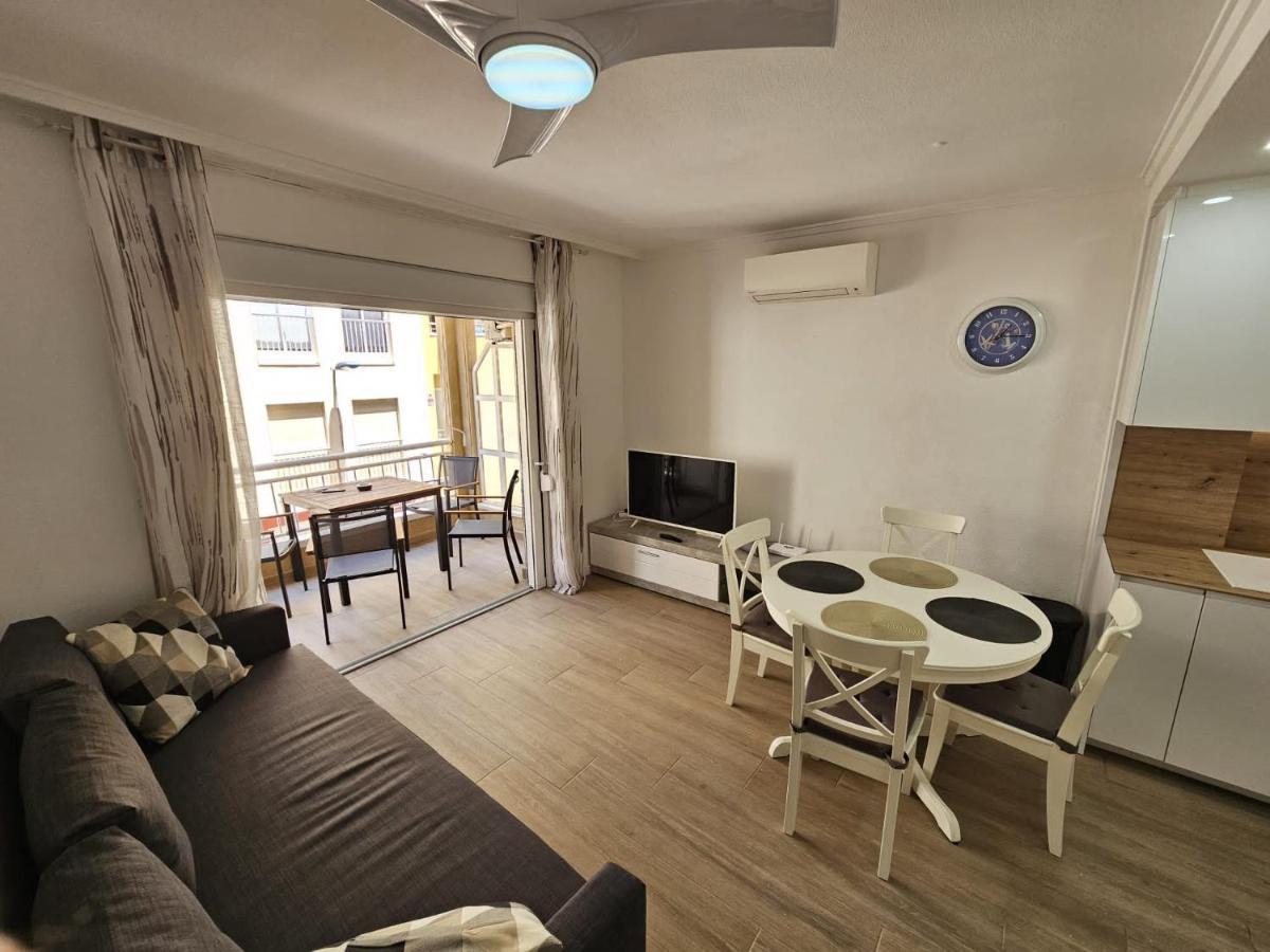Hda Apartment 2. Torrevieja Eksteriør billede